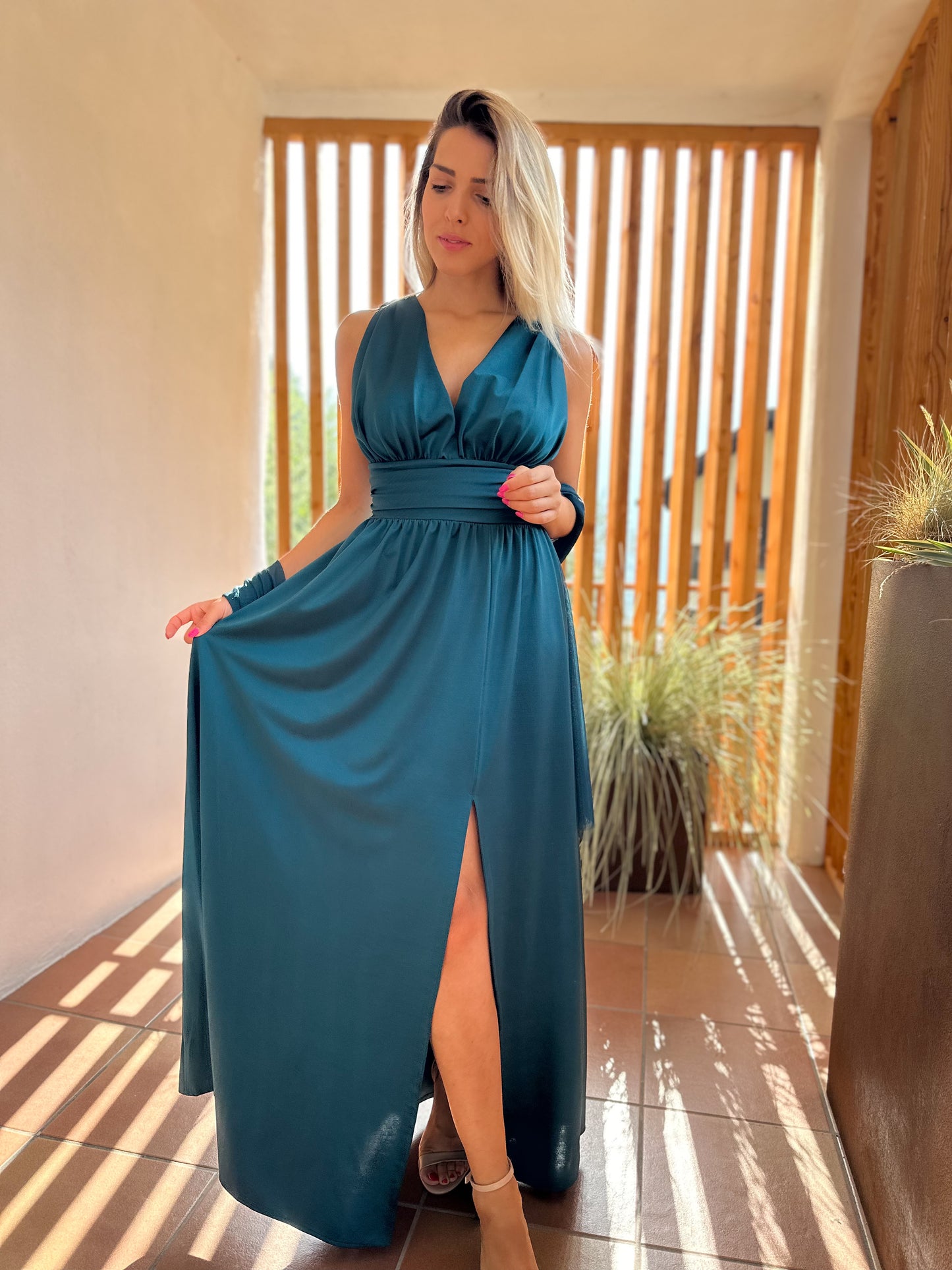 Abito Lara